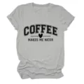 T-shirt décontracté gris à manches courtes pour femmes avec imprimé café amusant. - S / Hauts / Gris Clair (Police Noire)