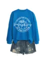 Lässiger blauer Pullover kombiniert mit Destroyed-Jeansshorts, herbstlicher Kürbis-Aufdruck. - S / Oberteile / Seeblau (Weiße Schrift)