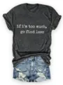 Primo piano dettagliato di t-shirt grigia a maniche corte stampata e shorts di jeans. - Grigio Scuro (3818)
