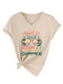 Dettaglio t-shirt manica corta collo V kaki, stampa tramonto estivo e nodo frontale. - Taglia S / Top / Colore sabbia