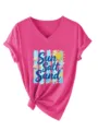 Camiseta de manga corta con cuello en V para mujer con divertido estampado de playa. - Rosa rojo