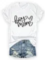 T-shirt à manches courtes décontracté pour femme avec imprimé boy mom et motif de cœur. - Hauts / Blanc (Police Noire) / S