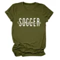 Vue détaillée du t-shirt femme décontracté vert olive clair col rond manches courtes. - S / Hauts / Vert Armée (Police Blanche)