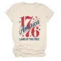 Vue détaillée t-shirt graphique Vintage America 1776, chemise à manches courtes, tissu doux. - S / Hauts / Sable