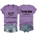 Damen violettes V-Ausschnitt Kurzarm T-Shirt lässiges Oberteil mit grafischem Druck und Shorts - S / Oberteile / Lila