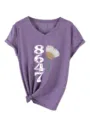 Lässiges Damen V-Ausschnitt Kurzarm T-Shirt in Lila mit 8647 Blumenmotiv und Knoten-Saum. - Lila(3812)