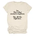 Dames Casual Korte Mouw Ronde Hals T-Shirt Met Tekst Print Beige Grafische Top Model - S / Tops / Zandkleur