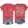 Dames V-hals korte mouw rode t-shirt met hippe social worker brief print ontwerpen. - S / Tops / Rood