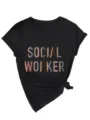 Dames casual korte mouw V-hals T-shirt met modieuze letterprint en geknoopt zoomontwerp. - S / Top (3812) / Zwart