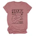 Casual dames korte mouw crewneck t-shirt met vintage Golf van Mexico kaart grafische print. - S / Tops / Roségoud (Zwarte Letters Kleurenafbeelding)