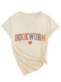 Casual V-hals korte mouw t-shirt met bookworm grafisch en knoop detail aan de zijkant. - S / Tops / Zandkleur