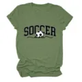 T-shirt à manches courtes décontracté pour femme vert olive avec imprimé soccer mom. - S / Hauts / Orange