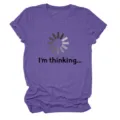 Détail du t-shirt à manches courtes violet avec impression graphique amusante pour femmes. - S / Hauts / Violet (Lettres Noires Graphique Multicolore)