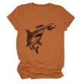 Damen lässiges lustiges Haifisch Boop Grafik Rundhals Kurzarm T-Shirt, stylisch. - S / Oberteile / Orange (Schwarzer Druck)
