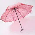 Ombrello pieghevole trasparente in pizzo rosa con cuori, materiale ecologico e spesso. - 53,5 cm x 8K / Cuore Rosso