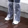 Cubrezapatos de plástico impermeables altos desechables para días de lluvia, transparentes. - Juego de 10 Piezas / Tubo Largo Transparente