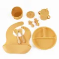 Ensemble de vaisselle pour bébé en silicone avec assiette divisée bol bavoir cuillère tasse. - Ensemble 8 Pièces Manche en Bois / Curcuma
