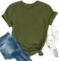 Maglietta corta verde tinta unita casual con risvolti alle maniche e vestibilita comoda. - Taglia S / Top / Verde militare