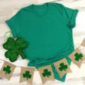 T-shirt verde unita a maniche corte, top base casual con scollo rotondo per uomo - Taglia S / Top / Verde Scuro