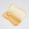 Set cuillère fourchette en silicone pour bébé manche en bois étui rangement jaune variant - Kaki