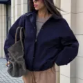 Dames Casual Workwear Jasje met Opstaande Kraag, Losse Vallende Schouders Donkerblauw. - S / Tops / Marineblauw