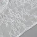 Dettaglio di tessuto in pizzo floreale bianco, trama a rete trasparente primo piano per gonna. - Taglia S / Pantaloni e gonne / Bianco