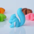 Blauer Silikon Eichhoernchen Teebeutelhalter Tassenmarkierer niedliches Kuechen Gadget - Eichhörnchen (Blau) / 1 Stück