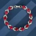 Splendido bracciale tennis vintage in argento con luminosi rubini rossi simulati e cristalli. - 17cm / Corindone Rosso 5 (Rosso)
