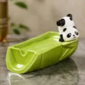 Süßer Panda Keramik Seifenhalter im Bambusdesign, Badezimmerdeko, 13.4x8x8cm für Zuhause. - Umgedrehter Panda