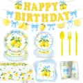 Zitronen blaue Schleife Geburtstag Party Geschirr Set mit Tellern Bechern und Servietten. - 9-teiliges Set (Teller+Becher+Servietten+Besteck+Tischdecke+Banner)