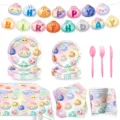Niedliche Knödel Thema Party Deko Set mit Pappteller Bechern Banner und Tischdecke. - 9-teiliges Set (Macaron-Brötchen Stil) / Komplettes 10-Personen-Set