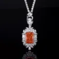 Collana con pendente in pietra arancione rettangolare di lusso con alone di zirconi e catena - Ciondolo Padparadscha Taglio Fiore di Ghiaccio Con Catena Abbinabile