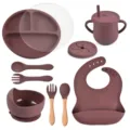 Siliconen baby eetset met verdeeld zuignap bord, beker, kom, lepel, vork en comfortabel slabbetje. - Y16 Set met deksel