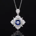 Collana con ciondolo in corindone sintetico blu vintage color argento e zirconi cubici brillanti - Ciondolo Spinello Blu Con Catena
