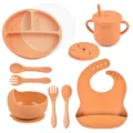 Baby siliconen servies set met verdeeld bord, zuignapkom, drinkbeker, lepel, vork en slab. - Y25 Set met deksel