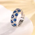 Anello aperto vintage in pietra blu con zircone brillante e rame placcato in oro. - Anello di Zaffiro Sintetico