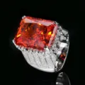 Anello largo in zircone arancione taglio radiante, gioielli scintillanti per donne eleganti. - Taglia 6 / arancio-rosso