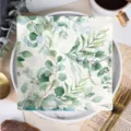 Papieren servetten met eucalyptusblad motief voor feestjes, bruiloften en tafeldecoratie. - Tropische Bladprint / Verpakking van 20