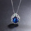 Elegante collana con pendente in tanzanite simulata a pera con pietre lucide colorate. - Ciondolo in Zaffiro Blu Solo (Senza Catena)