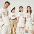 T-shirts assortis de famille d'été à manches courtes avec impression de signe d'amour. - 90 / Hauts / Blanc Geste Coloré Amour