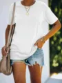Detail van het effen witte korte mouwen t-shirt met premium stof en comfortabele pasvorm. - S / Wit