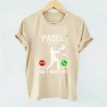 Lassliche beigefarbene Kurzarm Damen T-Shirt mit sportlichem Padel Tennis Grafikprint. - S / Aprikose