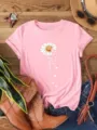 T-shirt rose à manches courtes avec un joli motif de marguerite et un col rond décontracté. - S / Style B3