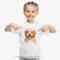 T-shirt manica corta bianca per bambini con stampa grafica di cucciolo carino, abito estivo comodo. - N9 Cucciolo con la lingua fuori / XS