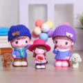 Cute cartoon doll family figurine set for home decor, desktop ornament, kids room design. - Scarf Couple, Flower Girl and Macaron Balloon Set
