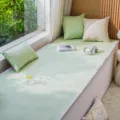 Kühlende Fenstersitzmatte atmungsaktiv rutschfest faltbar waschbar Sommer Fensterbank Kissen - Eisenseide Magnolia - Grün