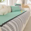 Housse de canapé verte de style rétro avec motif géométrique élégant et dos antidérapant pratique. - 70*70cm / Bleu
