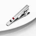 Pince à cravate argentée pour homme avec accents noir blanc rouge classiques, 5cm affaires. - Rouge Blanc Noir