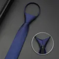 Cravatta stretta blu scuro da uomo con cerniera lampo, design facile, tessuto twill fine. - Blu scuro