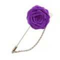 Broche fleur de rose en tissu violet avec longue aiguille dorée et fine chaîne pour chemise. - Violet